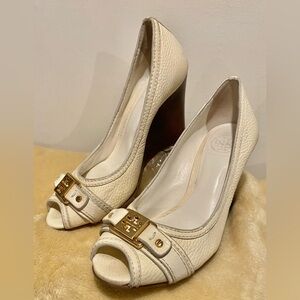 Tory Burch~Leather wedges